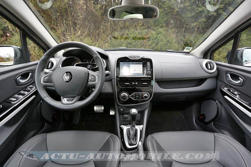 Planche de bord Renault Clio Initiale