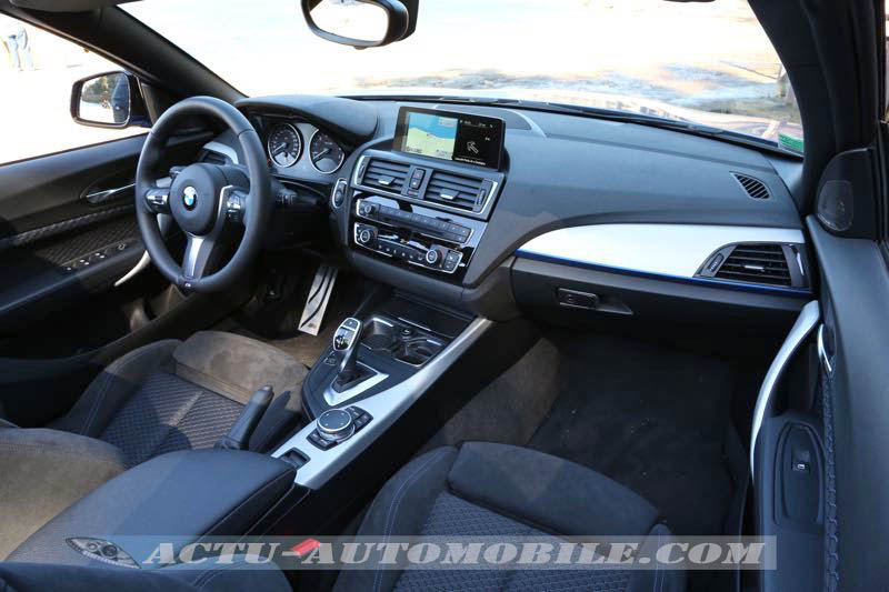 Planche de bord M235i Cabriolet