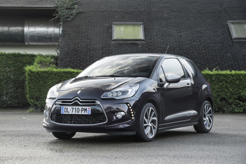 DS 3 Dark Light