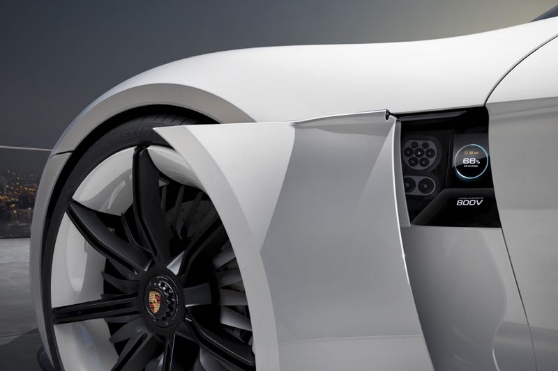 Concept Porsche Mission E