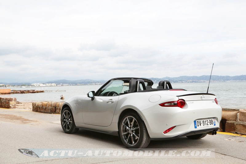 Mazda MX-5 2015