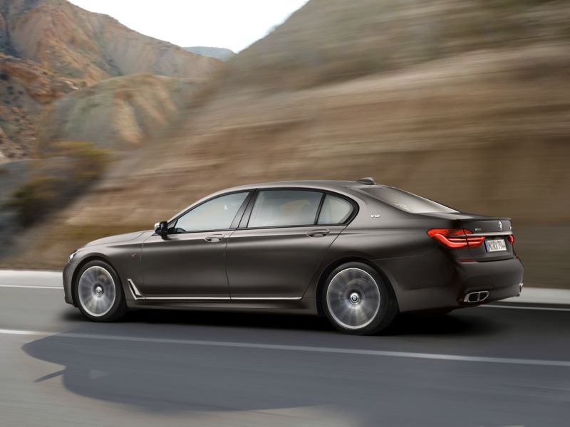 BMW M760 Li xDrive