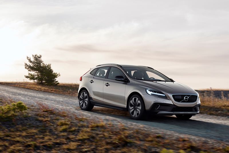 Volvo V40 Cross Country restylée