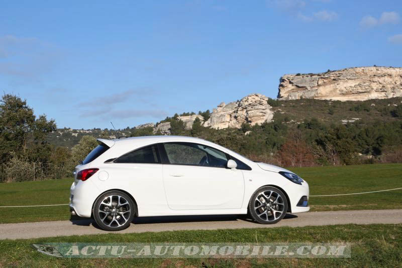 Opel Corsa OPC 2015