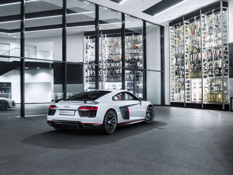 Audi R8 V10 Plus Selection 24h