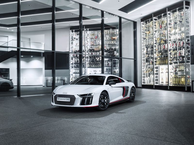 Audi R8 V10 Plus Selection 24h