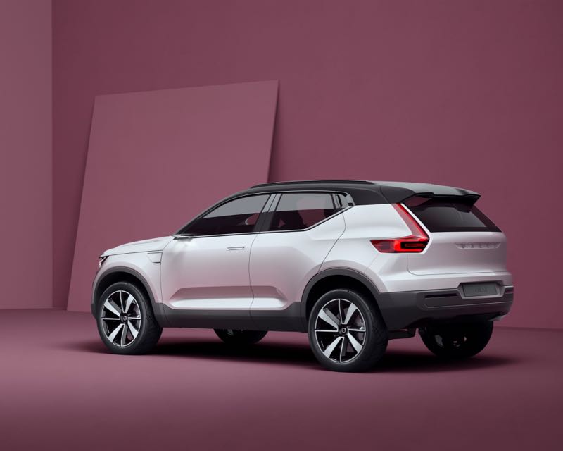 Deux concepts Volvo pour les prochaines V40 et XC40