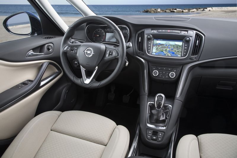 Opel Zafira 2016