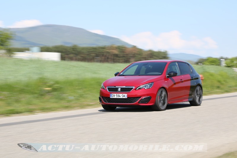 Essai auto : Peugeot 308 GTi, taillée pour le sport