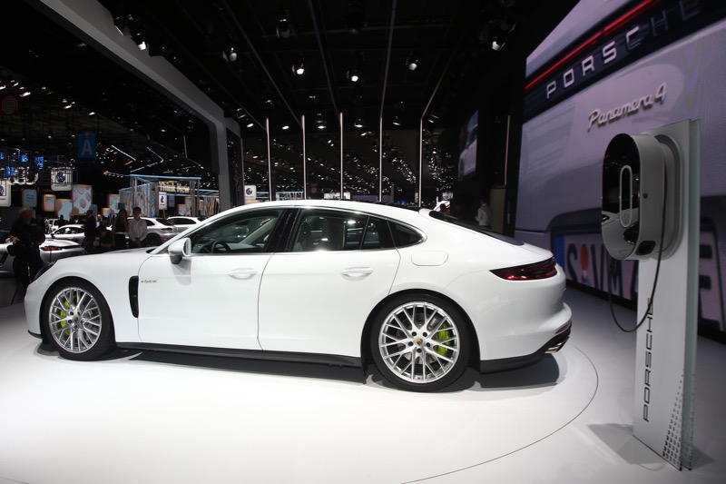 Nouvelle Porsche Panamera 4 E-Hybrid