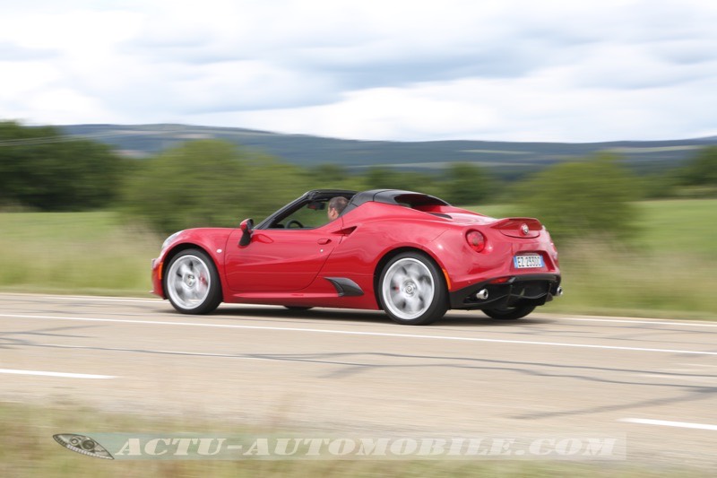 Alfa Romeo 4C Spider