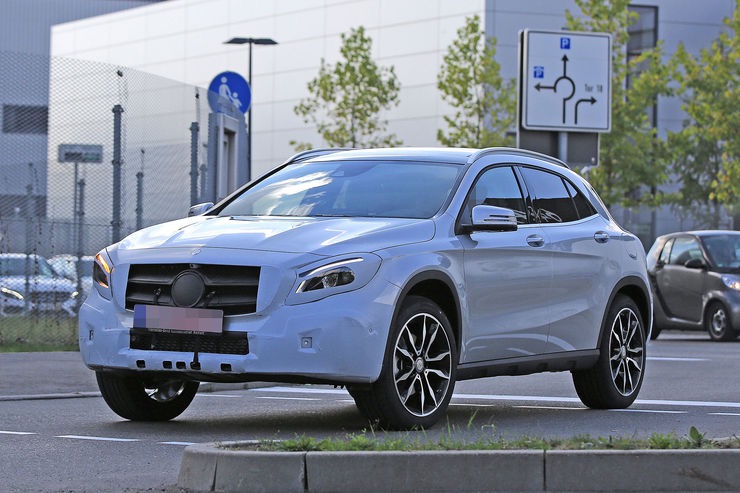 Mercedes GLA : restylé pour 2017