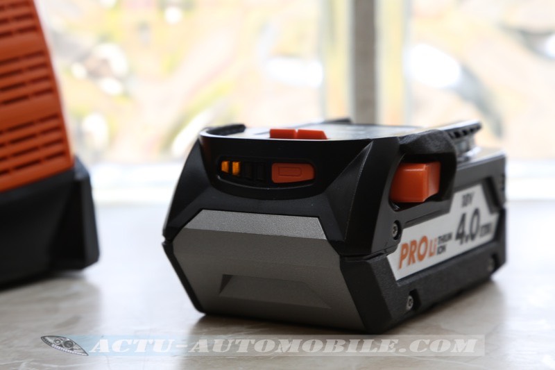 Test : perforateur AEG Powertools BBH 18 LI-402C