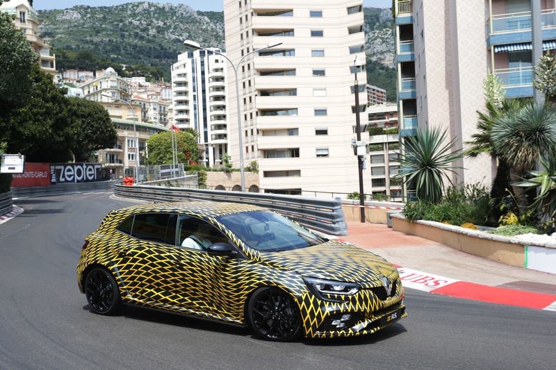 nouvelle Mégane RS 300 EDC à Monaco