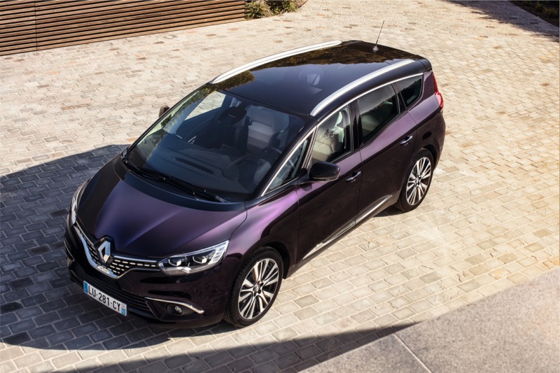 Renault Scénic Initiale Paris