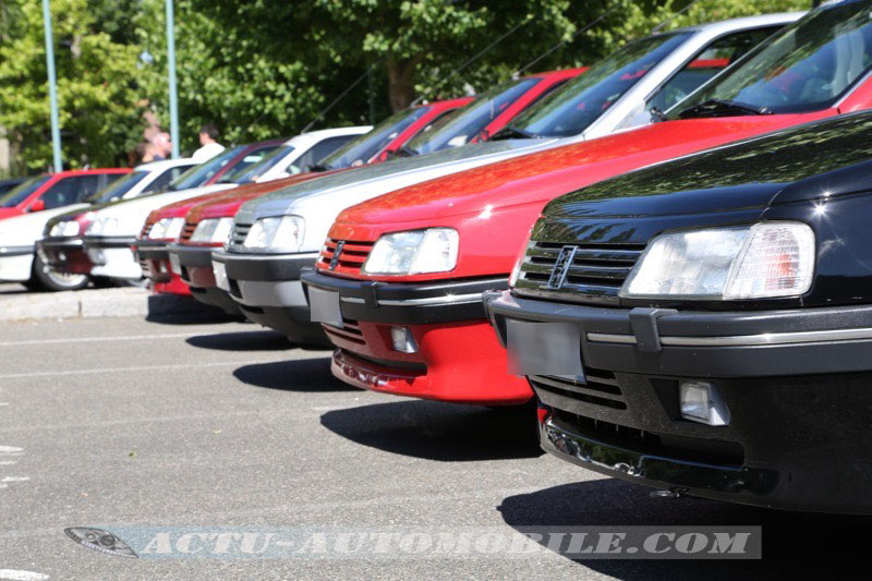 Reportage : les 30 ans de la Peugeot 405 à Sochaux