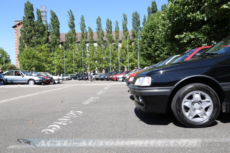 Reportage : les 30 ans de la Peugeot 405 à Sochaux
