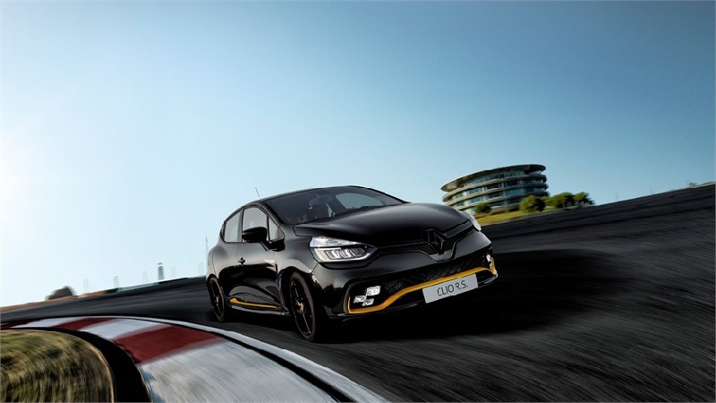 Renault Clio R.S. 18