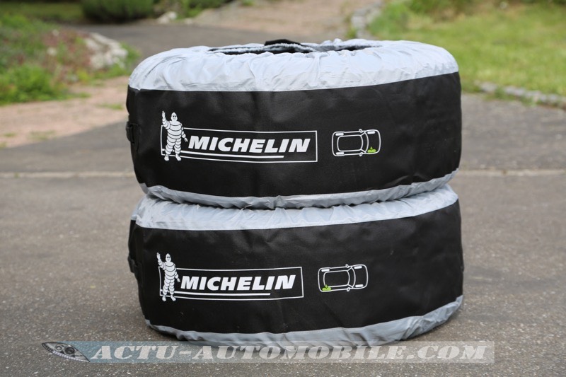 Housses de roue et pneus Michelin