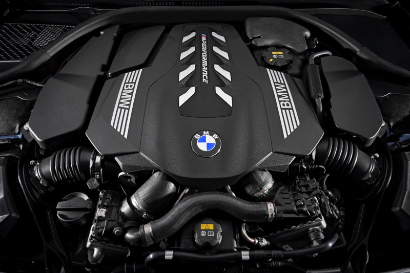 BMW Série 8 officielle : la version M850i
