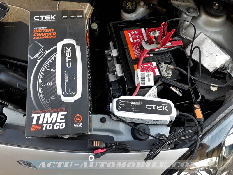 Test chargeur de batterie CTEK CT5 Time to go