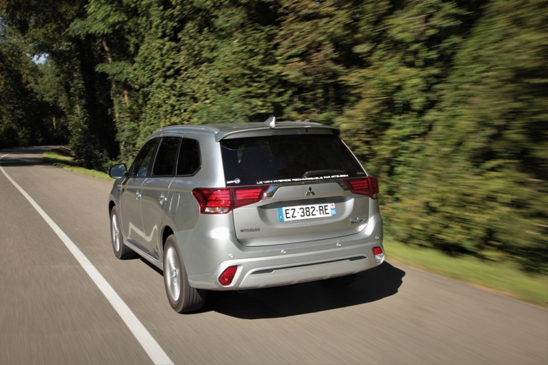 Mitsubishi Outlander PHEV 2019