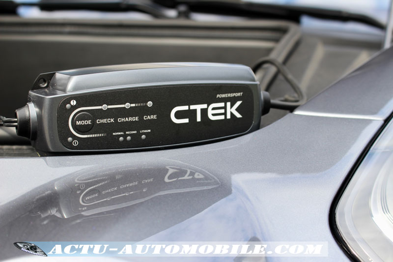 Chargeur De Batterie Ctek Le Chargeur Intelligent