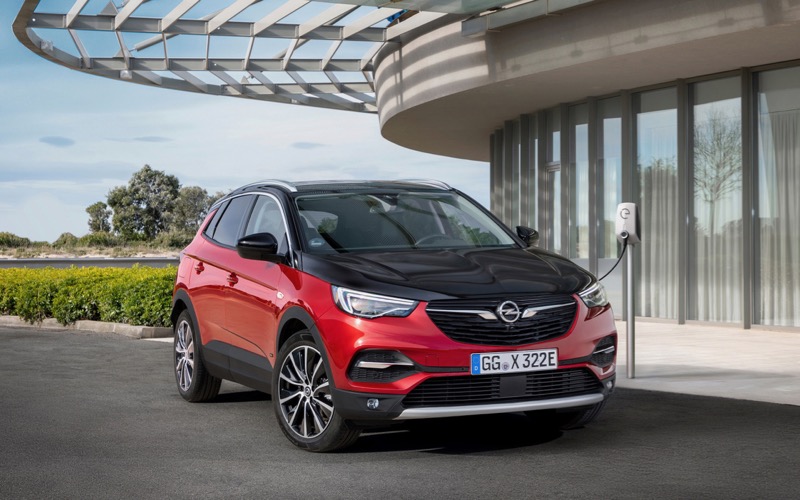 Opel Grandland X Hybrid4