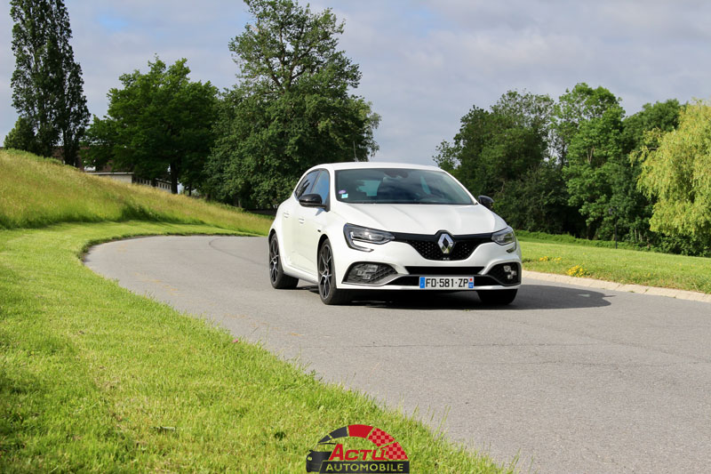 Renault Megane R.S. Trophy