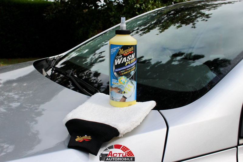 Shampooing Car Wash +