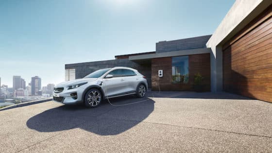 Kia Xceed hybride rechargeable Black & White Edition