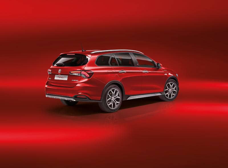 Fiat Tipo Cross Hybrid