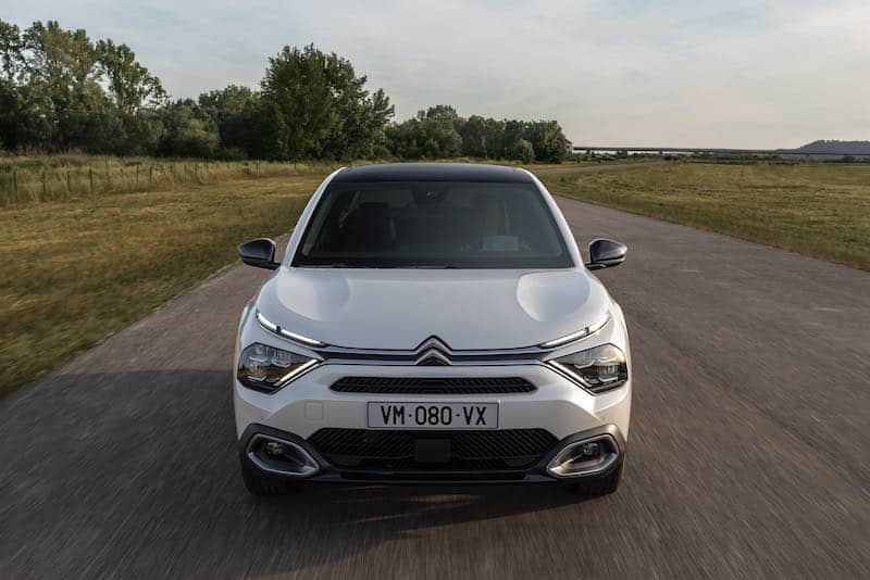 Nouvelles Citroën C4 X et ë-C4 X