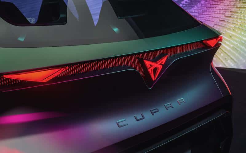 La signature lumineuse Cupra