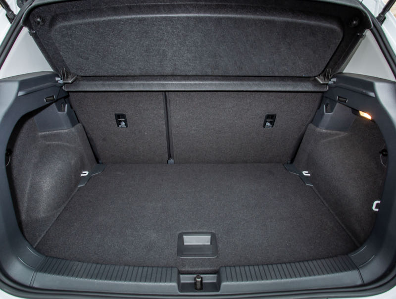 The capacity of the trunk is adjustable thanks to the sliding rear bench seat