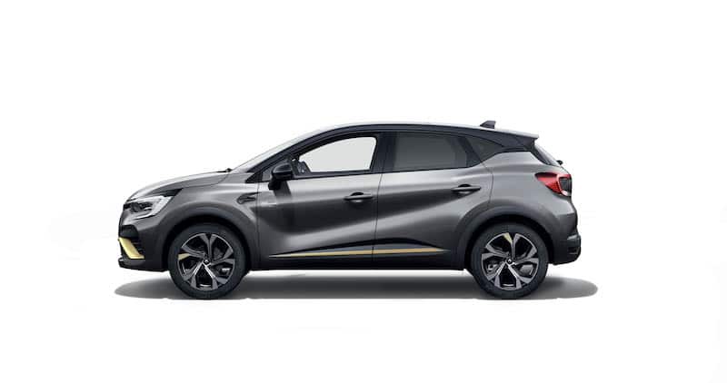 The profile of the Renault Captur E-Tech Engineered