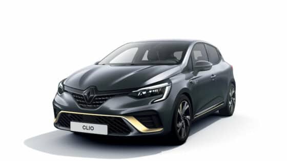 Renault Clio E-Tech Engineered