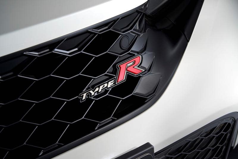 Le logo Type R sur la calandre