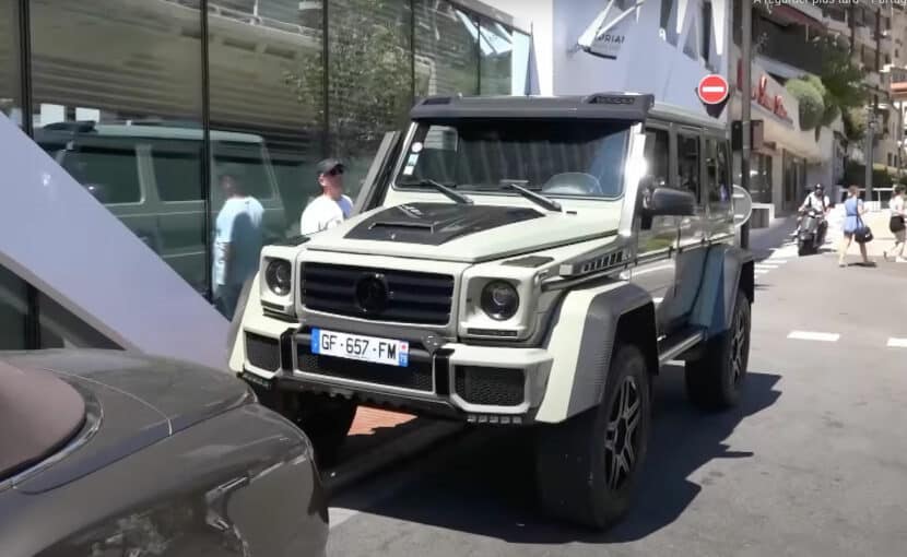 Cyril Hanouna crée la polémique avec son 4X4 Brabus G63 