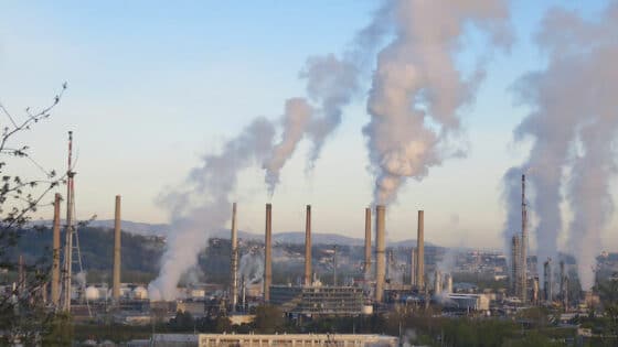 La raffinerie TotalEnegies de Feyzin