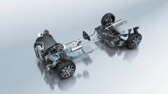 Peugeot 208 HYBRID 136