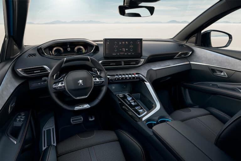 Peugeot 5008 HYBRID 136 L hybridation Arrive Enfin Sur Le SUV 7 Places peugeot-5008-hybrid-136-l-hybridation-arrive-enfin-sur-le-suv-7-places