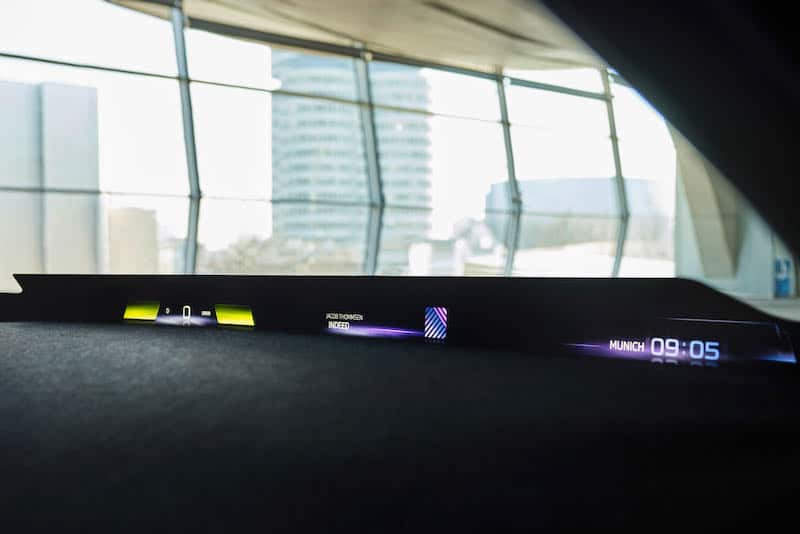 BMW va révolutionner l'affichage tête haute avec son "Panoramic Vision"