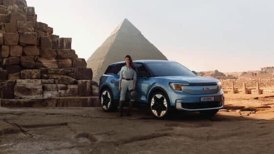 Lexie Limitless retente son tour du monde avec une voiture électrique