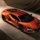 La Lamborghini Revuelto s'offre le premier V12 avec hybridation