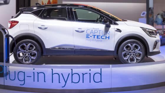 Renault Captur PHEV
