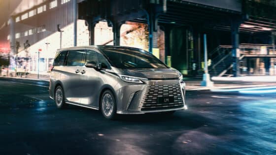 Lexus LM 2023