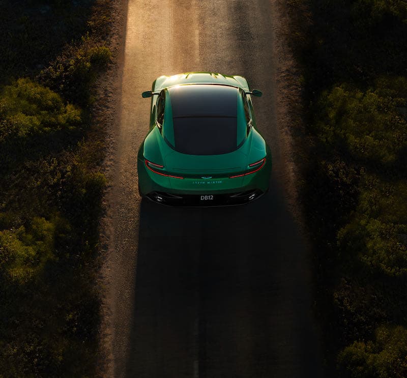 Aston Martin DB12