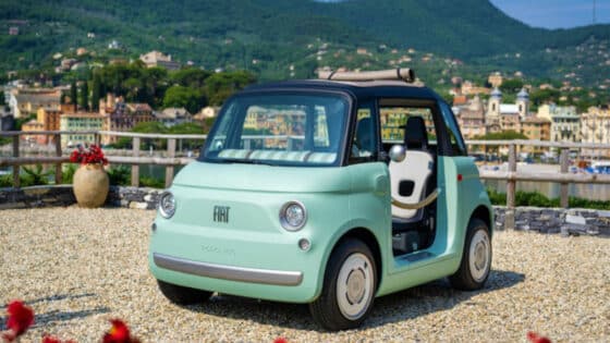 Fiat dévoile la Topolino, un quadricycle électrique
