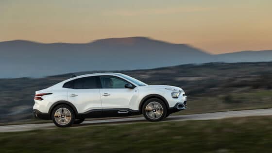 Citroën ë-C4 X 2023